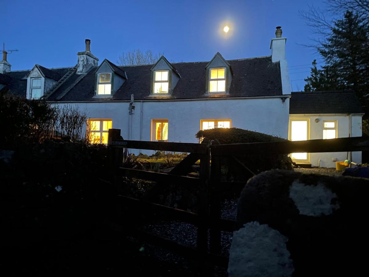 Villa No 4 Old Post Office Row Isle Of Skye - Book Now! à Eyre Extérieur photo